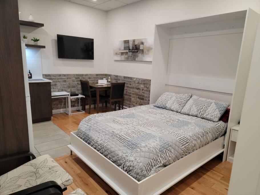 Apartment Loft 102 Au Coeur De Pres Du St-laurent Rimouski