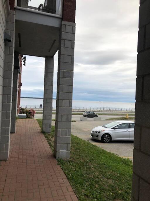 Apartment Loft 102 Au Coeur De Pres Du St-laurent *